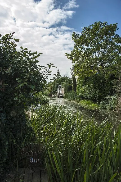 Canal Garden Apartment Staywell Amsterdam