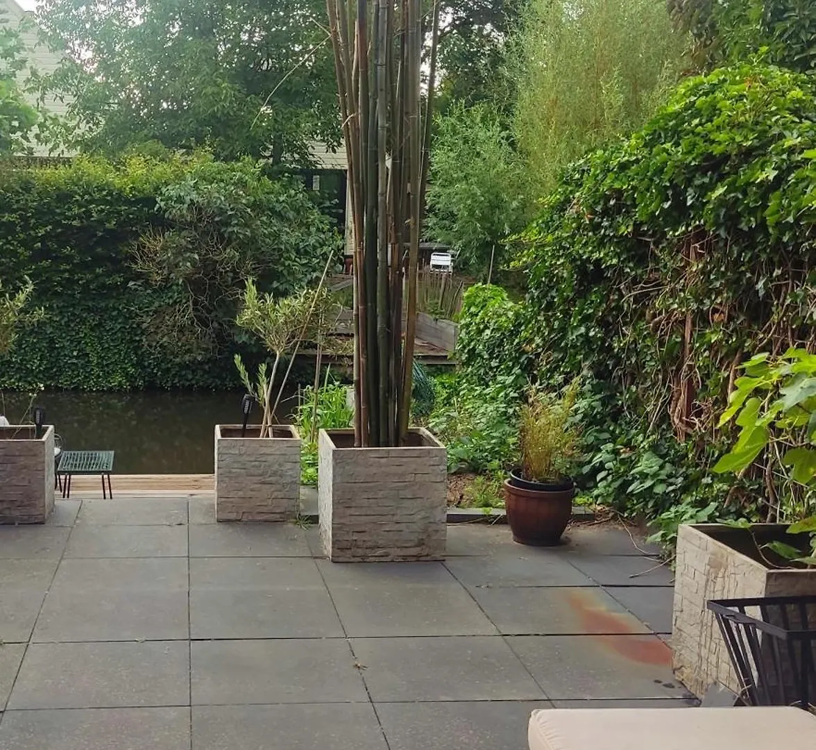 Canal Garden Apartment Staywell Amsterdam