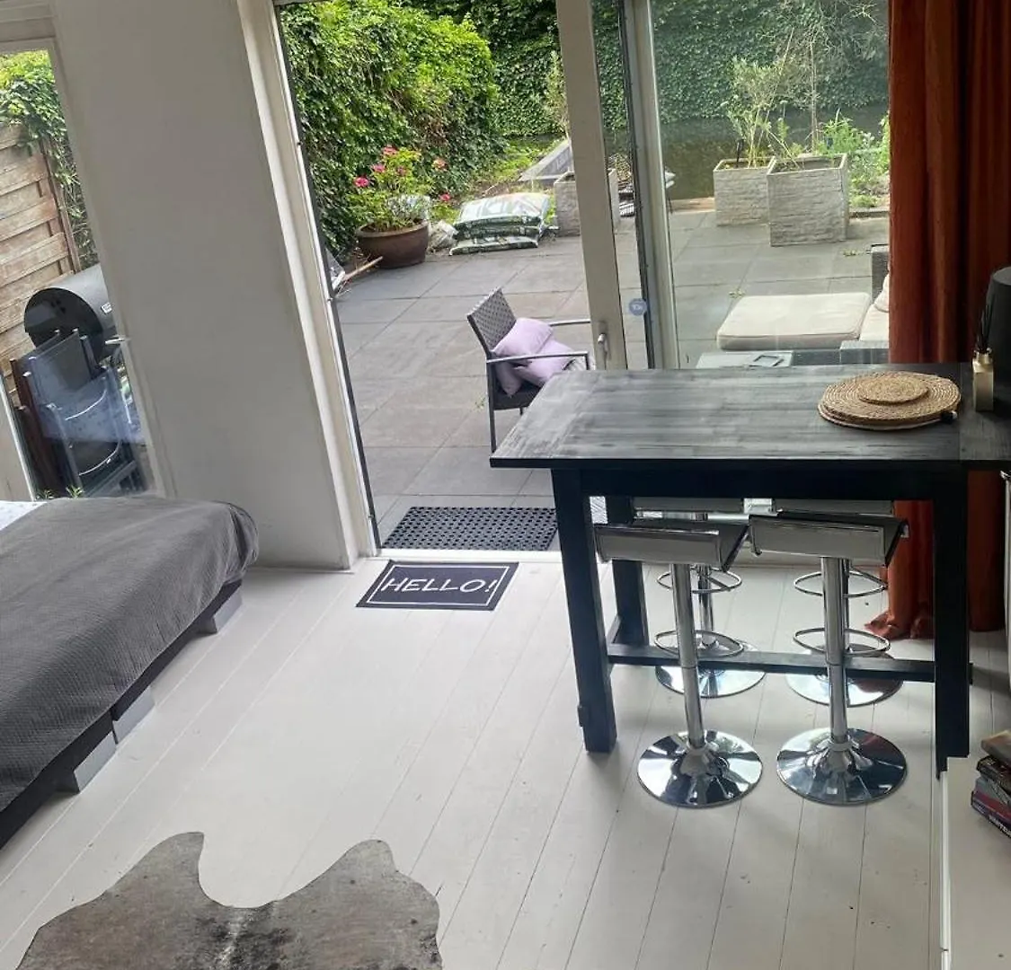 Canal Garden Apartment Staywell Amsterdam Netherlands